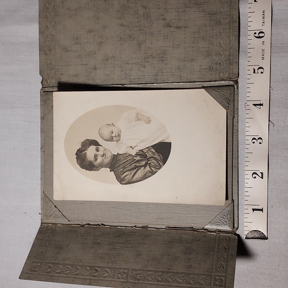 Antique Cabinet Card Photos Woman & Child Girl - Picture 5 of 6